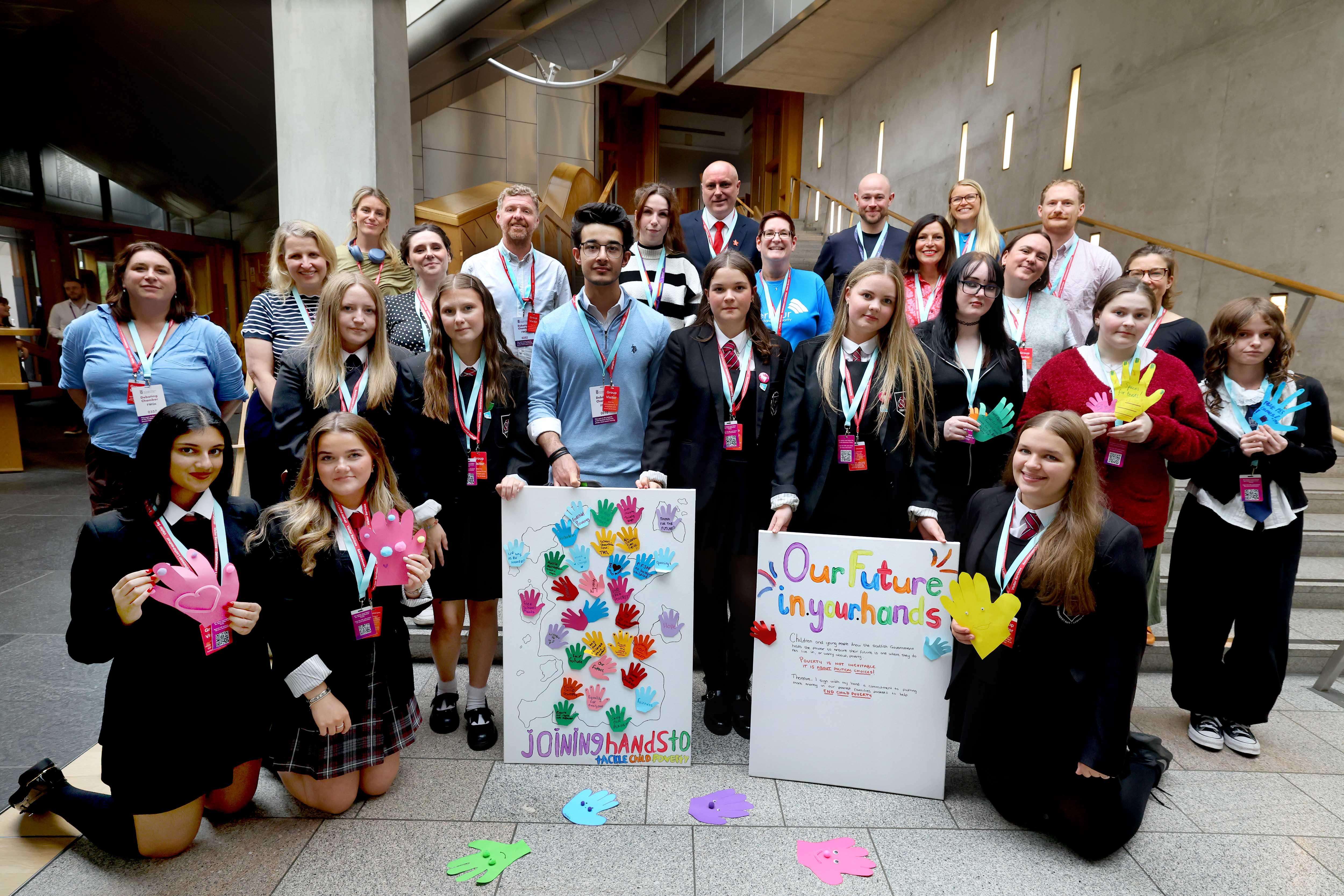 End child poverty coalition partners and young people at the Scottish Parliament 